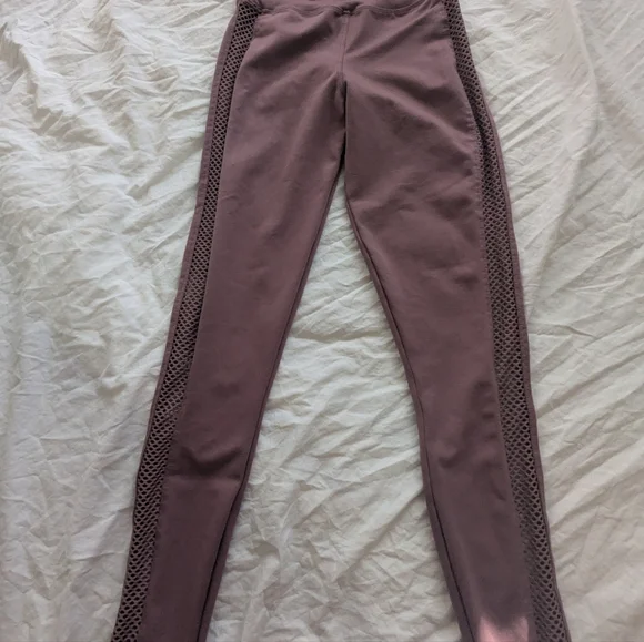 Bombshell Sportswear Mauve Mohawk  Leggings, Size Medium Euc - Picture 8 of 9